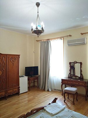 Грузия, Тбилиси, отель Royal 3*, номер 4 (3)