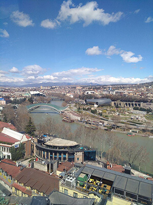 Тбилиси, фуникулер, вид на мост Мира